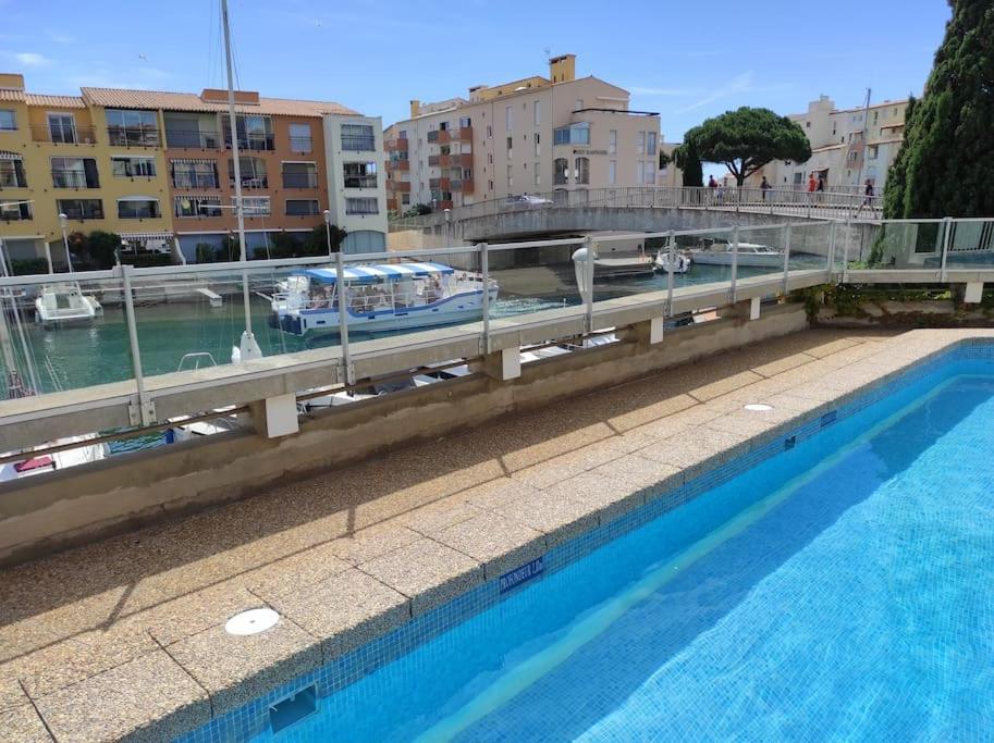 Confortable Appartement Grande Terrasse Piscine Parking Clim アグド エクステリア 写真
